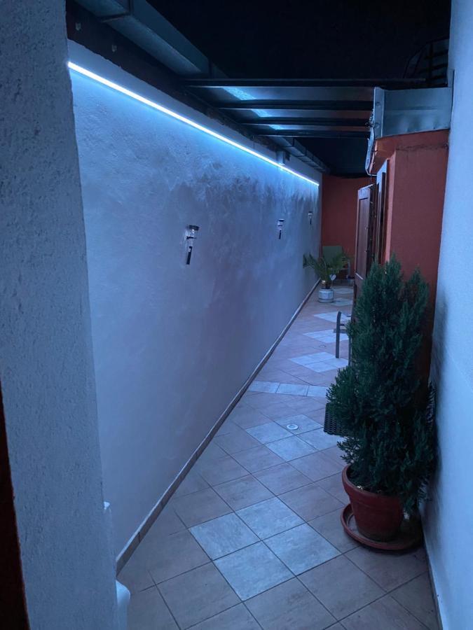 Apartman Royal Slavonski Brod Buitenkant foto