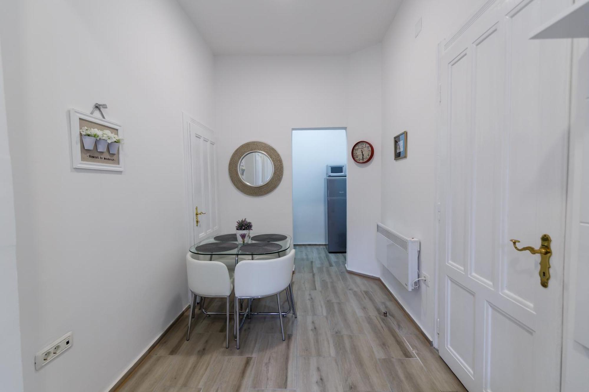 Apartman Royal Slavonski Brod Buitenkant foto