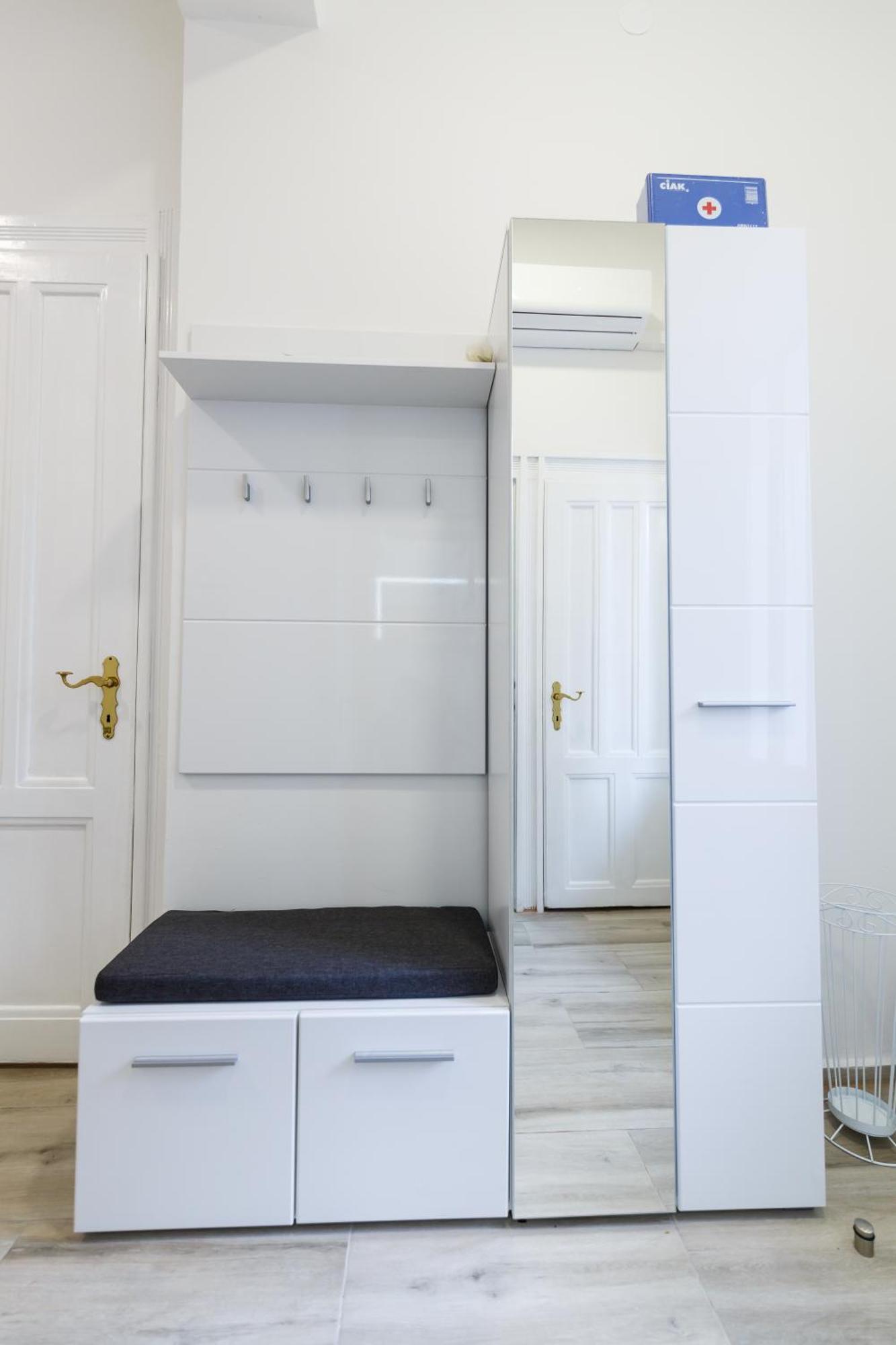 Apartman Royal Slavonski Brod Buitenkant foto