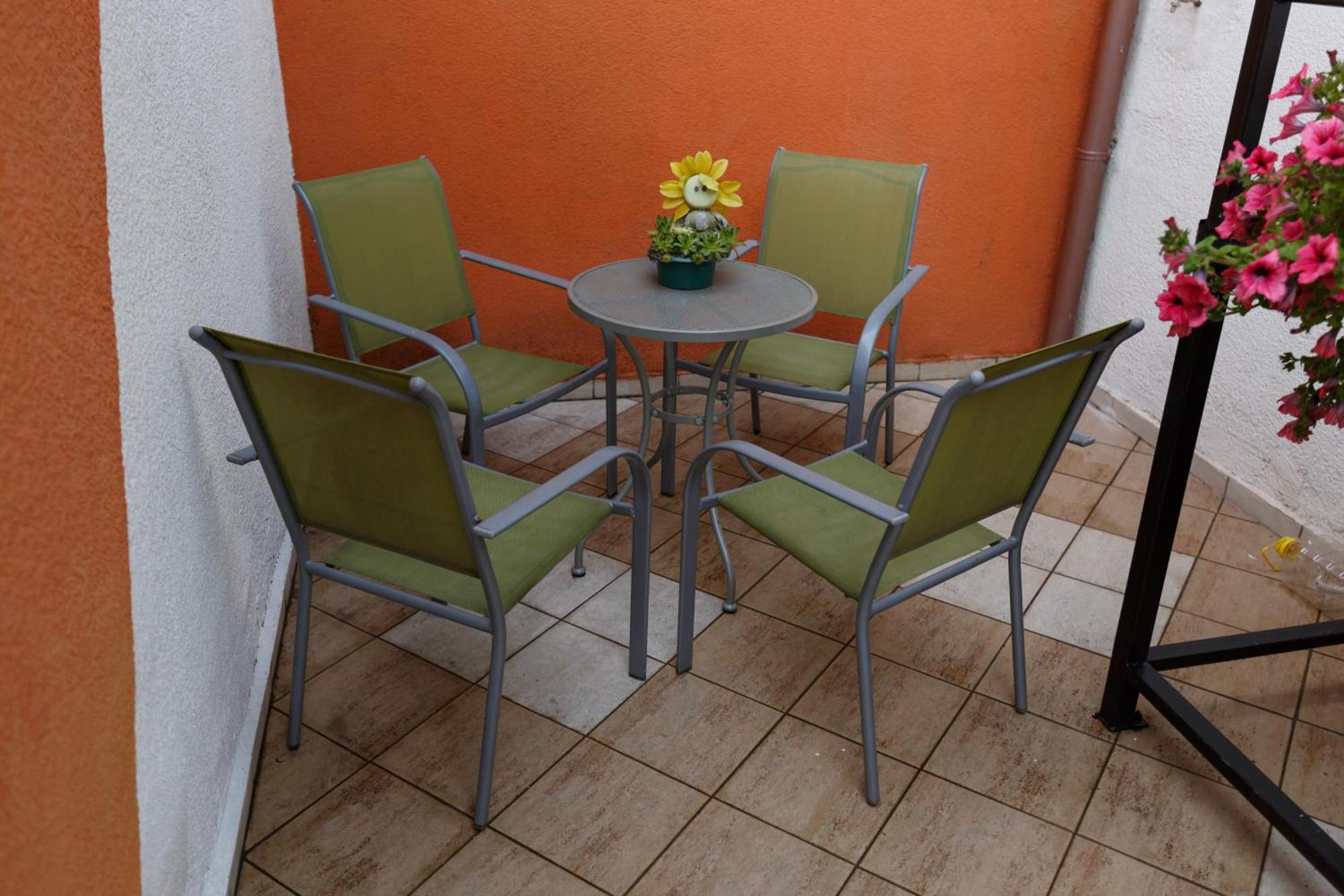 Apartman Royal Slavonski Brod Buitenkant foto